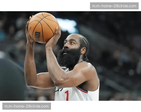 哈登0罚球20分技术统计背后 运动战得分占比100%生涯罕见